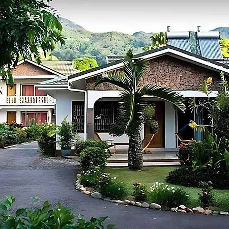 Villa De Roses
