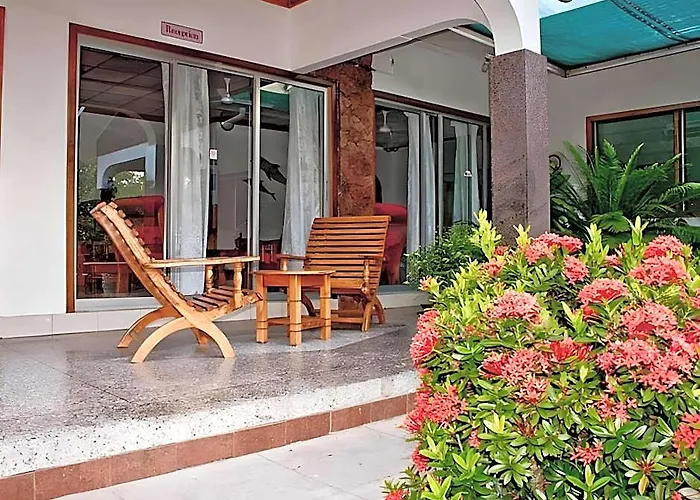 Hotell De Roses Victoria